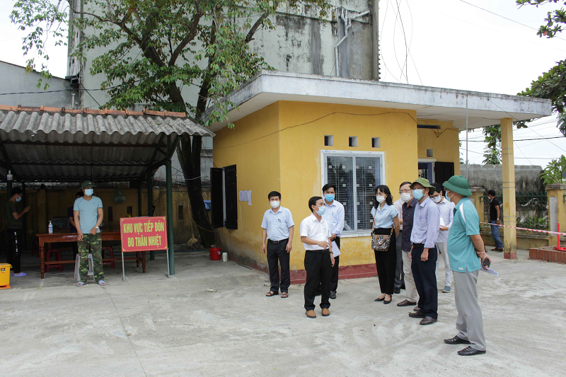 Sở Y tế kiểm tra hoạt động khu cách ly tập trung tại Hương Trà 